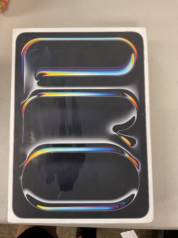 Photo 1 of See notes,,,,,Apple iPad Pro 11-Inch (M4): Built for Apple Intelligence, Ultra Retina XDR Display, 256GB, 12MP Front/Back Camera, LiDAR Scanner, Wi-Fi 6E, Face ID, All-Day Battery Life — Space Black