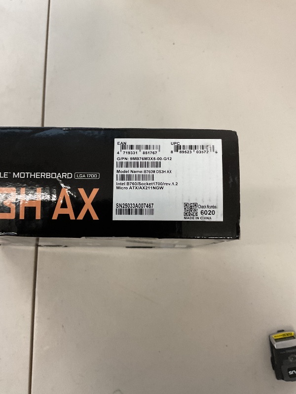 Photo 1 of GIGABYTE B760M DS3H AX (LGA 1700/ Intel/ B760/ M-ATX/ DDR5/ 2* M.2/ PCIe 4.0/ USB 3.2 Gen 2 Type-C/WiFi 6E/ 2.5GbE LAN/Q-Flash Plus/PCIe EZ-Latch/Motherboard)