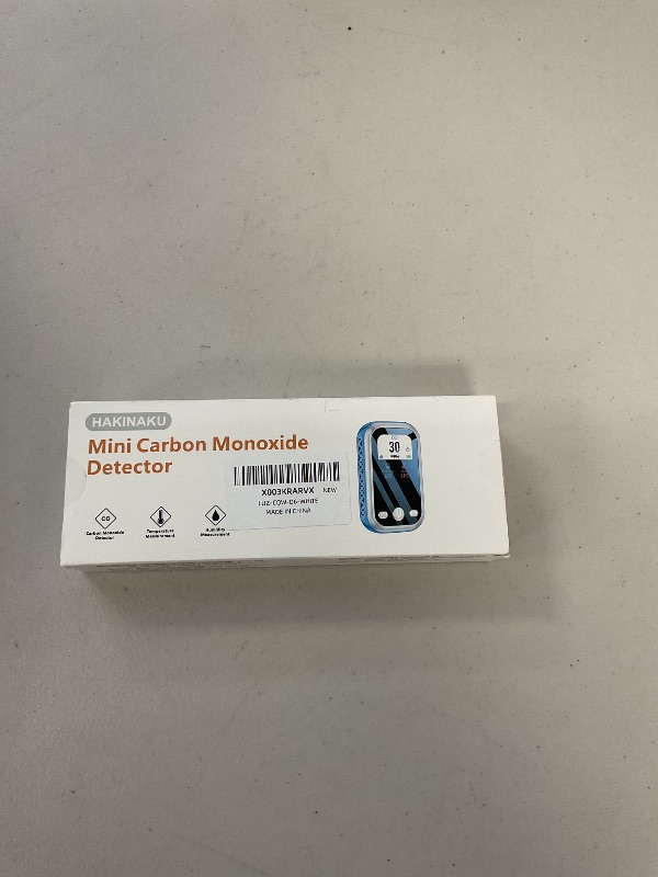 Photo 1 of HAKINAKU [3-in-1] Carbon Monoxide Detector Portable Mini Air Quality Monitor with Lanyard Methane Gas Leak Smoke Alarm CO Temperature Humidity Sensor Built-in 1000mAh Battery, Indoor/Outdoor (Grey)