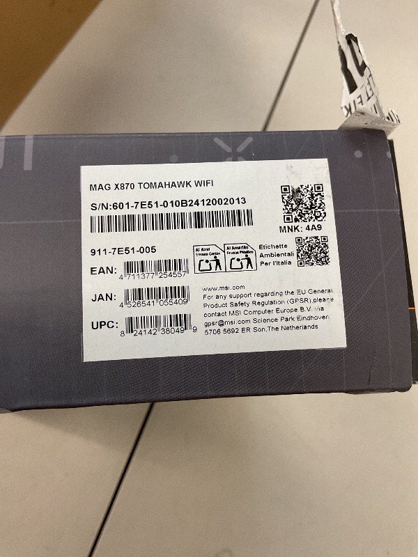 Photo 1 of MSI MAG X870 Tomahawk WiFi Gaming Motherboard (AMD Ryzen 9000/8000/7000 Series Processors, AM5, DDR5, PCIe 5.0, M.2 Gen5, SATA 6Gb/s, USB 40Gbps, HDMI/DP, Wi-Fi 7, Bluetooth 5.4, 5Gbps LAN, ATX)