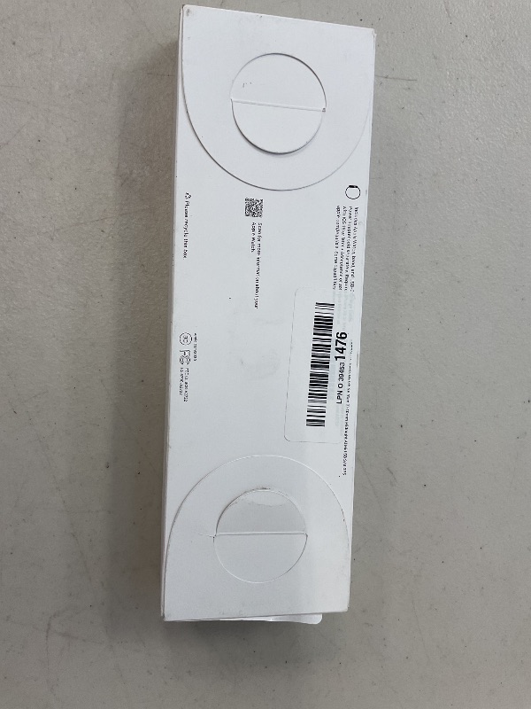 Photo 1 of Apple Watch SE (2nd Gen) [GPS 40mm] Smartwatch with Midnight Aluminum Case with Midnight Sport Band S/M. Fitness and Sleep Trackers, Crash Detection, Heart Rate Monitor, Retina Display