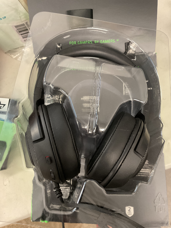 Photo 1 of Razer Kraken X USB Ultralight Gaming Headset: 7.1 Surround Sound - Lightweight Frame - Green Logo Lighting - Integrated Audio Controls - Bendable Cardioid Microphone - for PC - Classic Black
