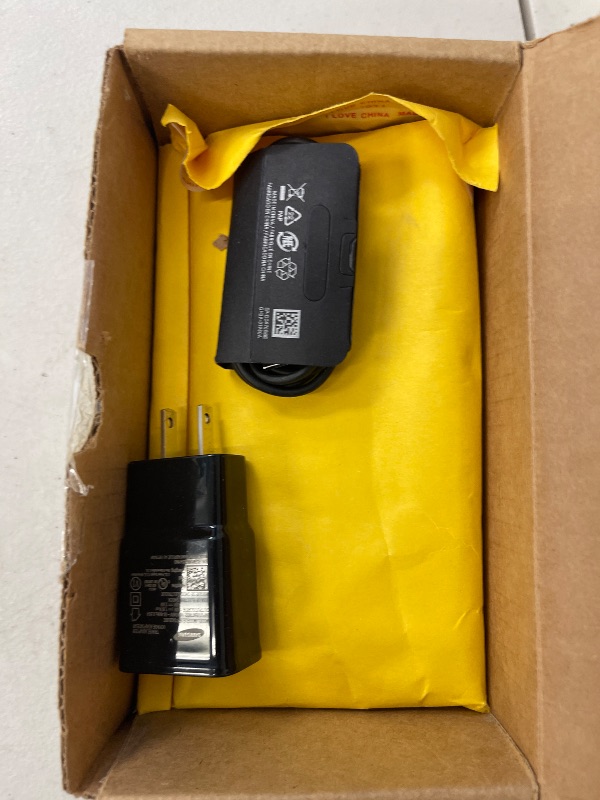 Photo 1 of OnePlus 8 5G UW 128GB 8GB RAM Verizon - Onyx Black (Renewed)