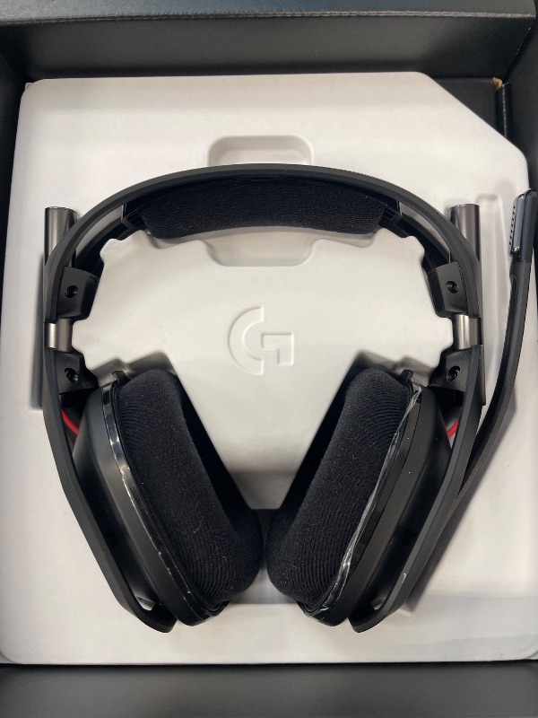 Photo 1 of Logitech G Astro A50 Omni-Platform Wireless Gaming Headset + Base Station for PS5, Xbox, PC: PLAYSYNC Audio Switcher, <16 bit/48kHz (Console), <24 bit/48 kHz (PC), 24hr Battery, 2.4GHz & BT - Black