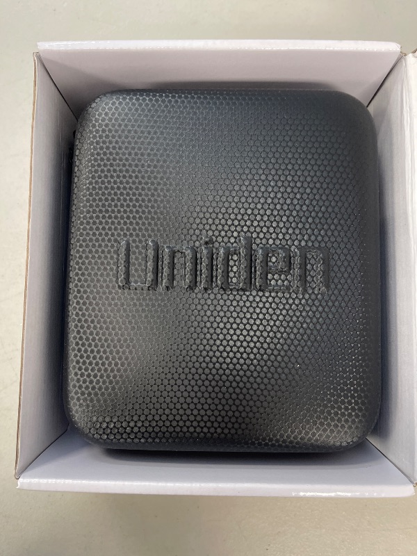 Photo 1 of Uniden R7 EXTREME LONG RANGE Laser/Radar Detector, Built-in GPS, Real-Time Alerts, Dual-Antennas Front & Rear w/Directional Arrows, Voice Alerts, Red Light and Speed Camera Alerts