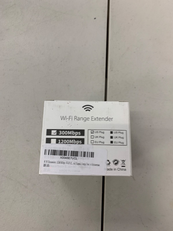 Photo 1 of WiFi Repeater WiFi Signal Amplifier,WiFi Extender,4 Antennas, 2 LAN Ports,WiFi Repeater,Router and AP Mode,200 Square Meters of WiFi Coverage,Suitable for Home and Outdoor