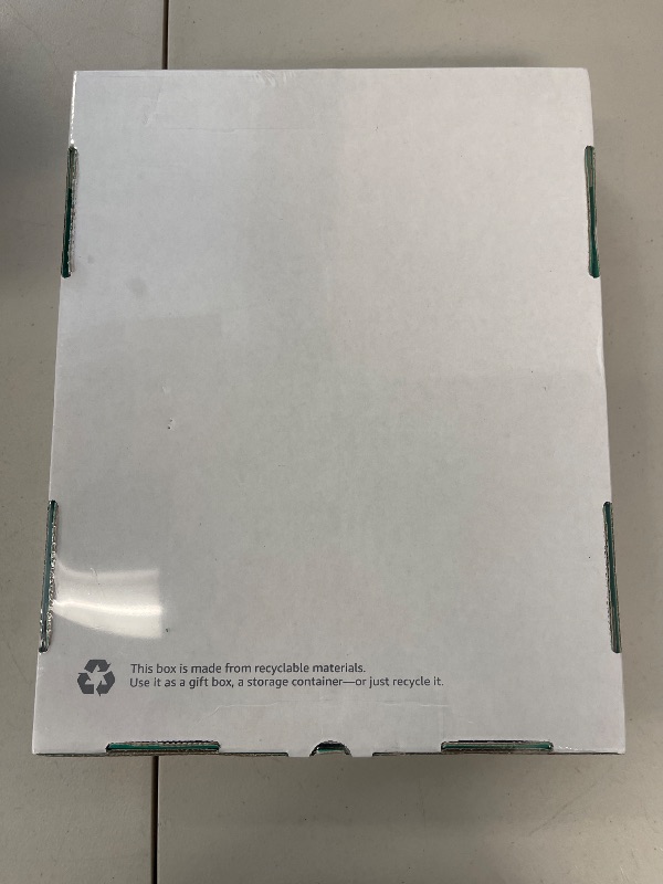 Photo 1 of Apple iPad Pro 11in 3nd Gen. - 512GB - WiFi - Space Gray (Renewed Premium)