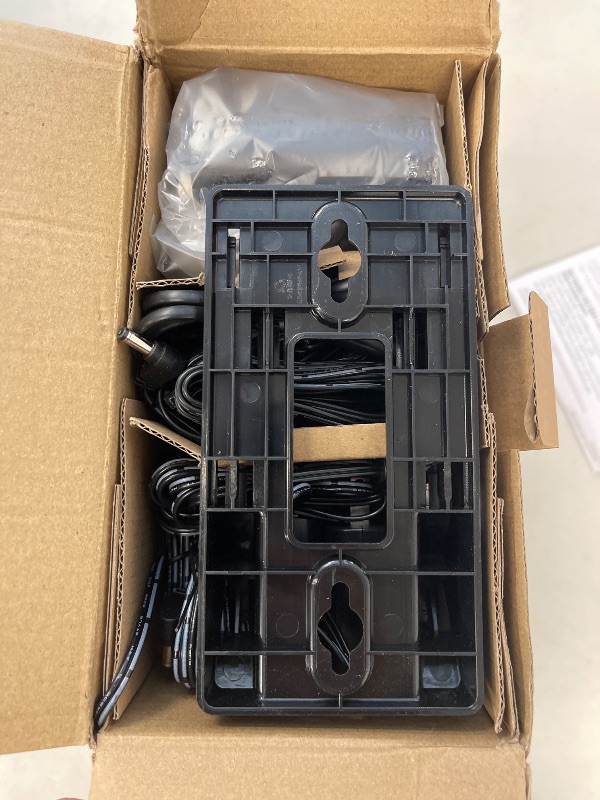 Photo 1 of AT&T CL82507 DECT 6.0 5-Handset Cordless Phone for Home with Answering Machine, Call Blocking, Caller ID Announcer, Intercom and Long Range, Silver (CL82507)
