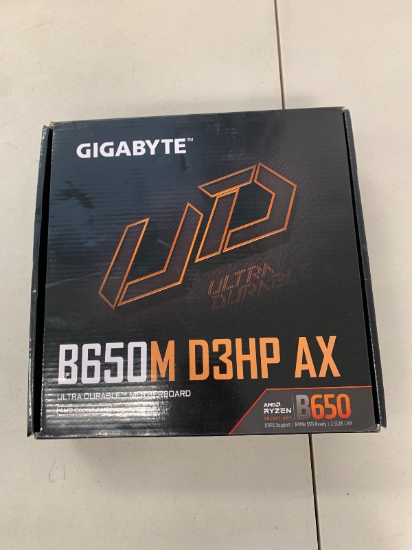 Photo 1 of Gigabyte B650M D3HP AX Ultra Durable AMD AM5 Socket Motherboard, Micro-ATX, 4x DDR5 Slots, 2x M.2 Sockets, 2x USB-C Port, 2.5GbE LAN, Wi-Fi 6E, 2x DisplayPorts / 1x HDMI Port