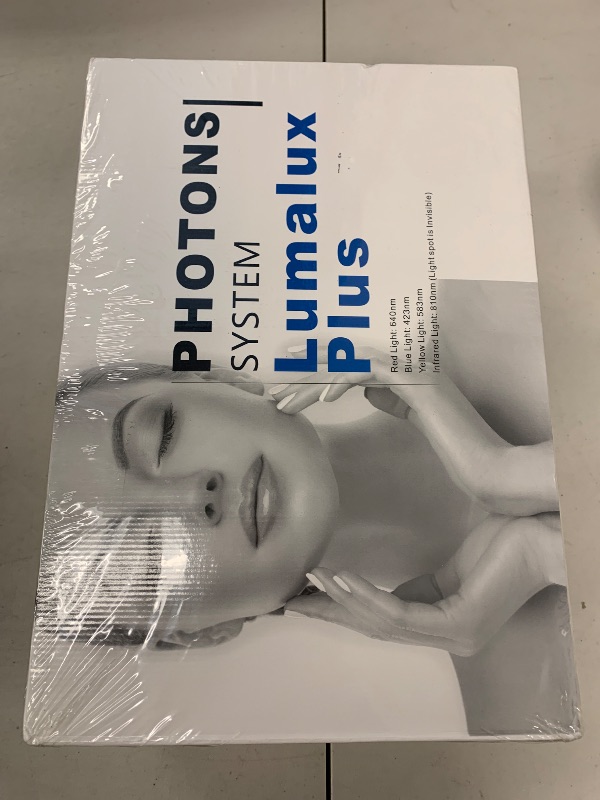 Photo 1 of Amazing2015 PDT LED 3 in 1 Photon Treatment Skin Facial Salon Spa Beauty Equipment LED Face Skin Care Light Mahine

