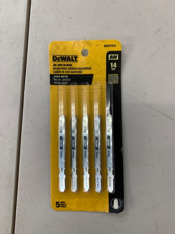 Photo 1 of DEWALT - DW3770-5 Jigsaw Blades, Thick Metal Cutting, T-Shank, 3-Inch, 14-TPI, 5-Pack (DW37705)