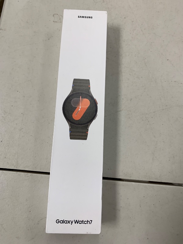 Photo 1 of Samsung Galaxy Watch 7 40mm Bluetooth AI Smartwatch w/Energy Score, Wellness Tips, Heart Rate Tracking, Sleep Monitor, Fitness Tracker, 2024, Green [US Version, 1Yr Manufacturer Warranty]