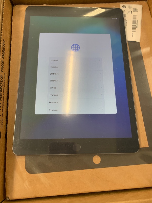 Photo 1 of Apple iPad 2020 (10.2-inch