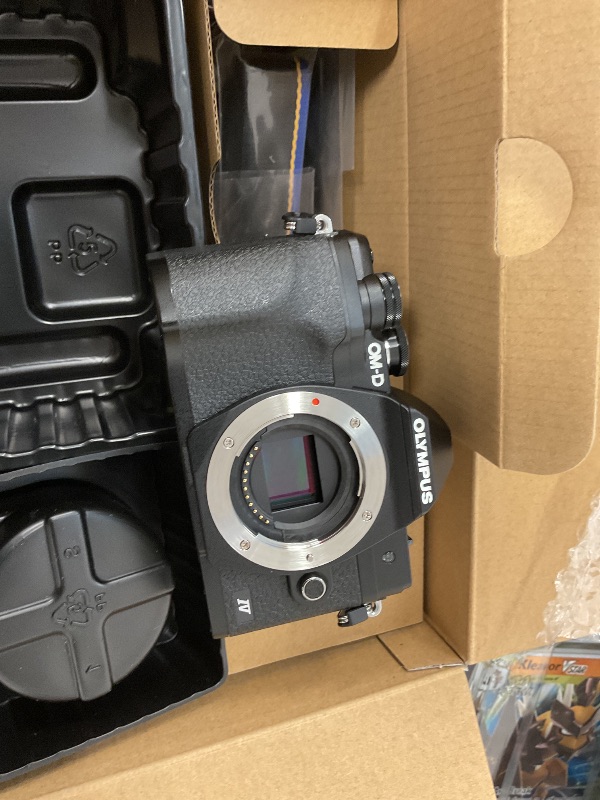 Photo 1 of Olympus OM-D E-M10 Mark IV Camera (Black) and M.Zuiko Digital ED 14-42mm f/3.5-5.6 EZ Lens Kit