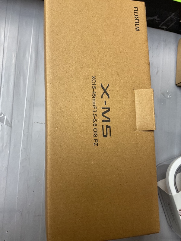 Photo 1 of Fujifilm X-M5 Mirrorless Digital Camera XC15-45mmF3.5-5.6 OIS PZ Lens Kit - Silver