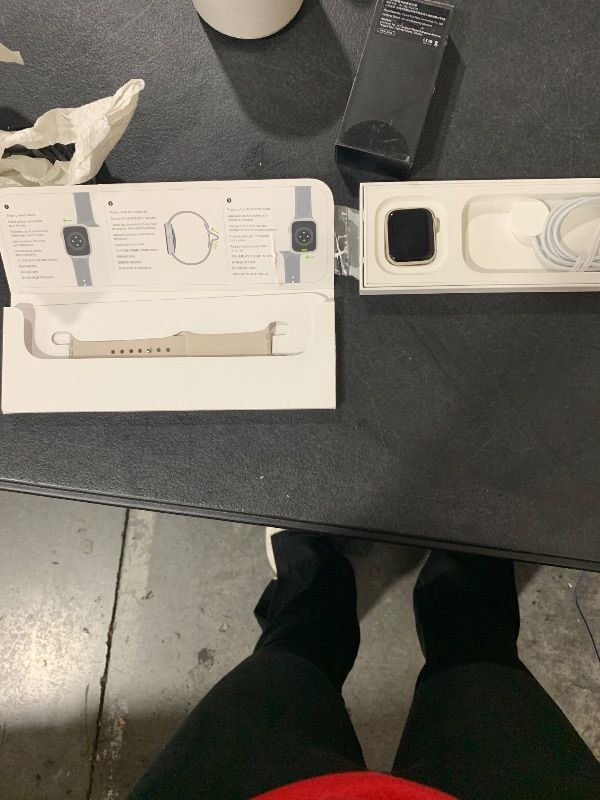 Photo 1 of Apple Watch SE (2nd Gen) (GPS, 40mm) - Starlight Aluminum Case with Starlight Sport Band, S/M (Renewed Premium)