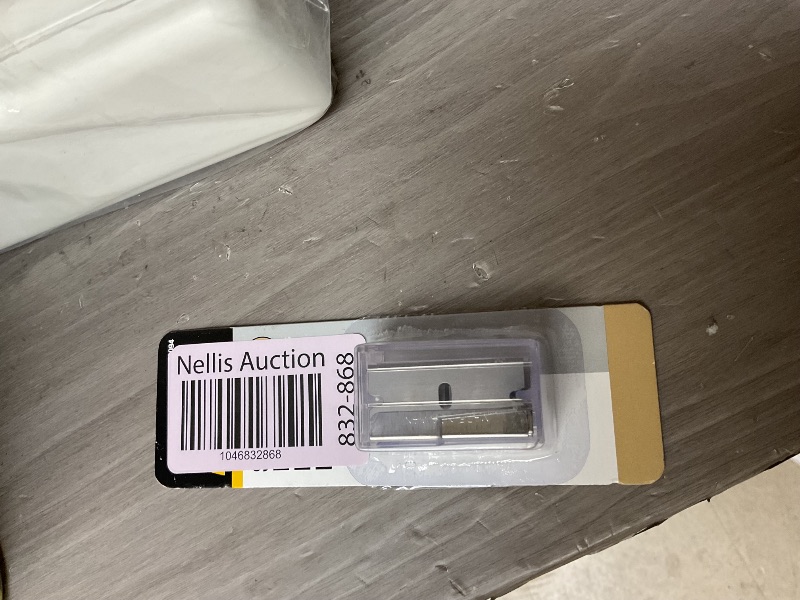 Photo 1 of Prograde 10 PC. SINGLE EDGE RAZOR BLADES
