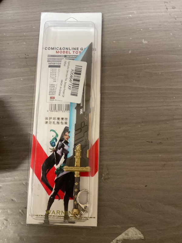Photo 1 of Superbuybox Game Apex Final Fantasy VII Rebirth Buster Sword R2R5 Model Action Figures Game Toys Collection Keychain Gift Desk Decoration Backpack Pendant Gift
