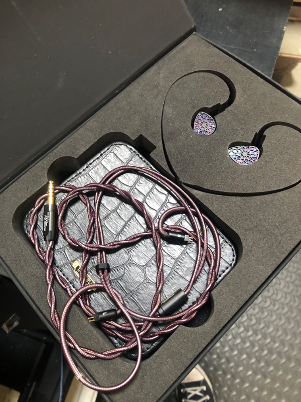 Photo 1 of syeindunce TANGZU Zetian Wu Legend in-Ear Monitor Earphones, Dual Planar Hybrid Driver Earbuds, HiFi Wired IEM Headphones with 0.78mm Detachable Cable Design (4.4mm)