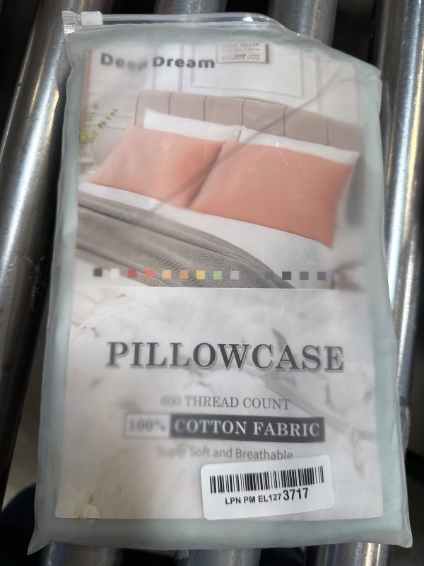 Photo 1 of 100% Cotton Queen Pillowcases Set of 2, Deep Dream 600 Thread Count Pillow Cases, 20x30 Inches, Super Soft and Breathable Envelope Closure (Zephyr Green)