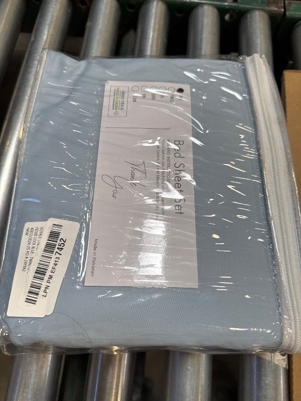 Photo 1 of ROYALE LINENS 300 Thread Count 100% Long Staple Combed Cotton Sheet Set - 3 Piece Twin Bed Sheet, Fitted Sheet, Flat Sheet, Pillow Case - Breathable, Cool & Crisp Percale Sheet Set (Twin, Cool Blue)