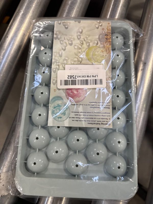 Photo 1 of WIBIMEN Ice Cube Tray with Lid - Round Ice Tray for Freezer with Lid - Ice Cube Trays for Freezer (One Tray Only)