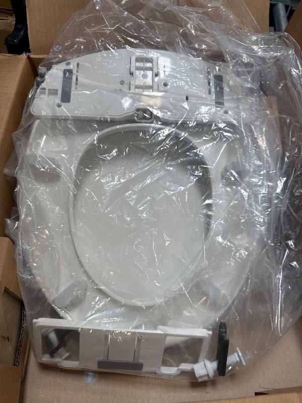 Photo 1 of Brondell Swash SE600 Bidet Toilet Seat, Fits Round Toilets, White – Oscillating Stainless-Steel Nozzle, Warm Air Dryer, Ambient Nightlight