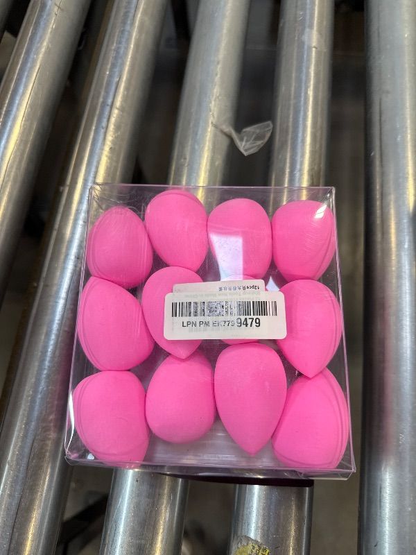 Photo 1 of 12 Pieces Professional Makeup Sponge Set,Latex Free Flawless Soft Setting Face Puffs,Beauty Sponge Blender Cosmetic Applicator for Powder,Liquid,Facial Makeup Tools