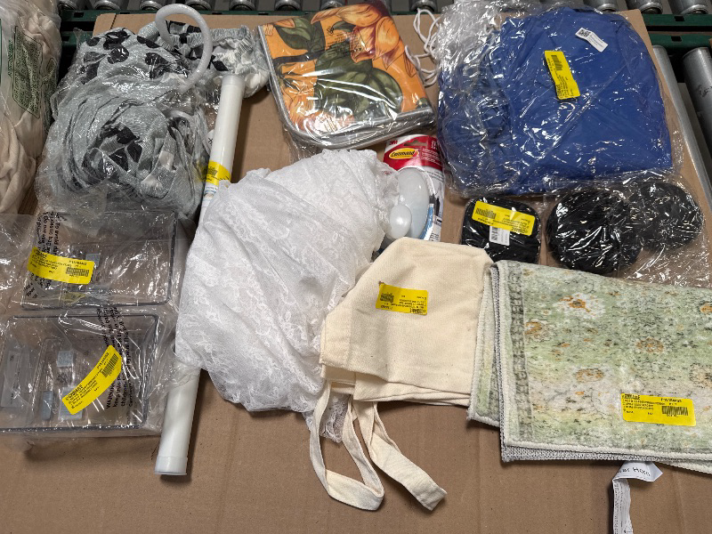 Photo 1 of Box Lot of Miscellaneous Items/FINAL SALE 