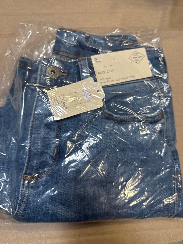 Photo 1 of St. John's Bay Womens Mid Rise Bootcut Jean size 2L

