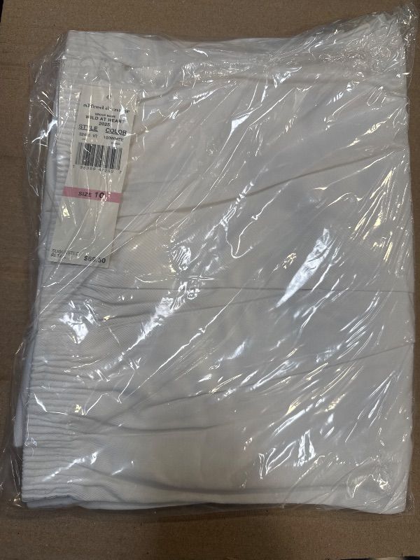Photo 1 of Alfred Dunner Wild At Heart Womens Straight Fit Ankle Pant size 10