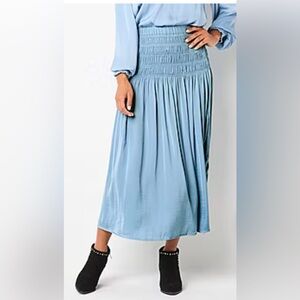 Photo 1 of ryegrass  Women's skirt size M