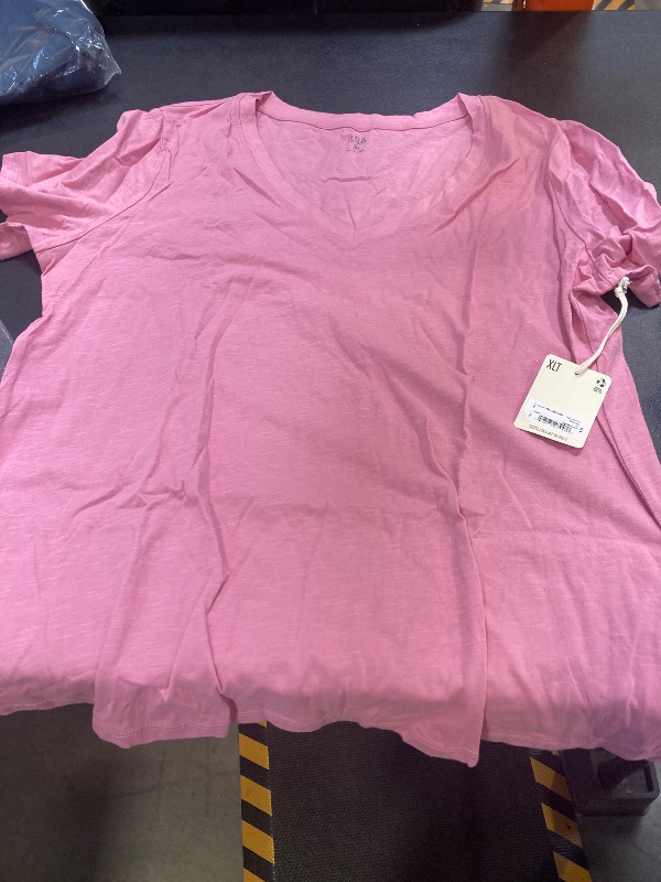 Photo 1 of a.n.a Womens V Neck Short Sleeve T-Shirt XLT