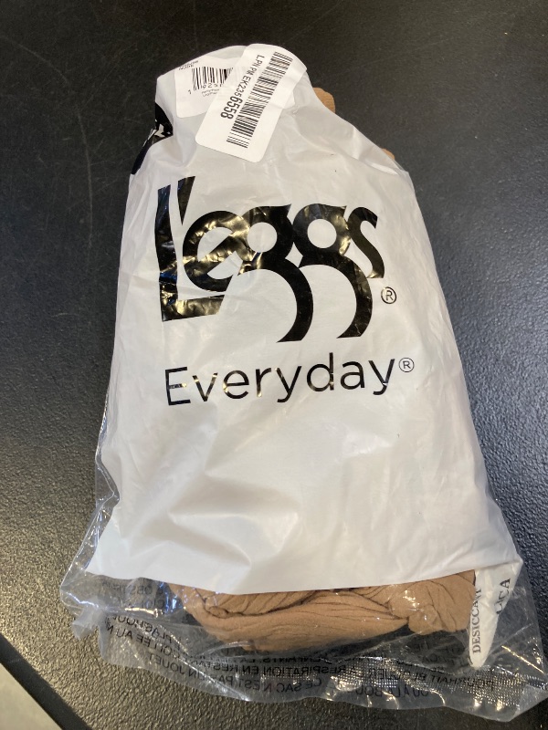 Photo 1 of L'eggs Everyday Standard-Panty Sheer Toe Pantyhose for All Day Comfort, 100% Nylon, Nude, Size Q (Pack of 8)