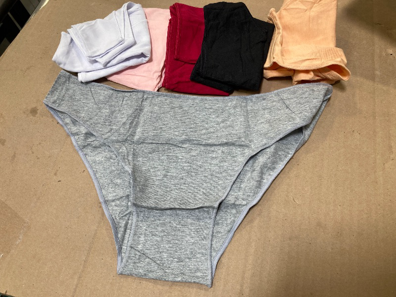 Photo 1 of Ladies Comfy  Panties Size XL
