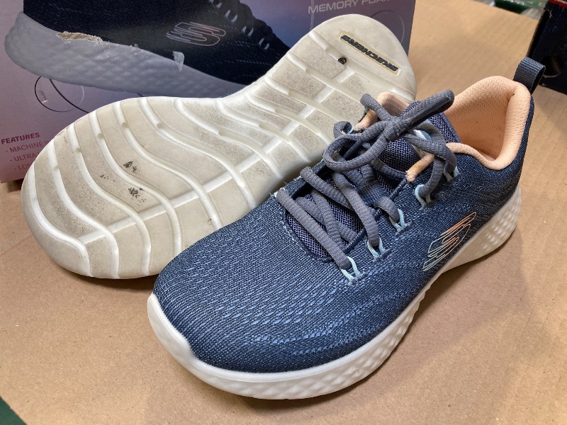 Photo 1 of Size 6 Skechers Lite Foam Sneakers Blue  
