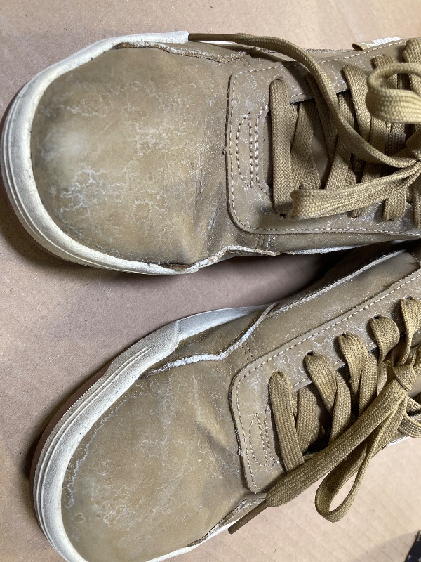 Photo 1 of PUMA Men's Skate C Buck Sneakers   size 8.5
