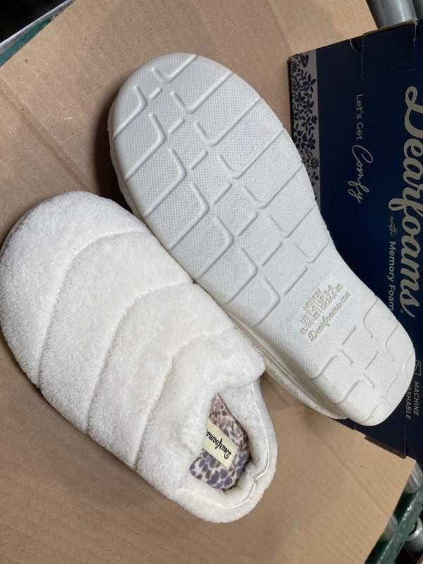 Photo 1 of Dearfoams Women's Slipper M
