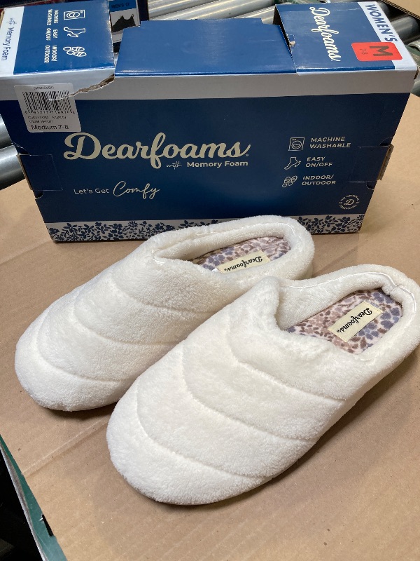 Photo 1 of Dearfoams Women's Slipper M
