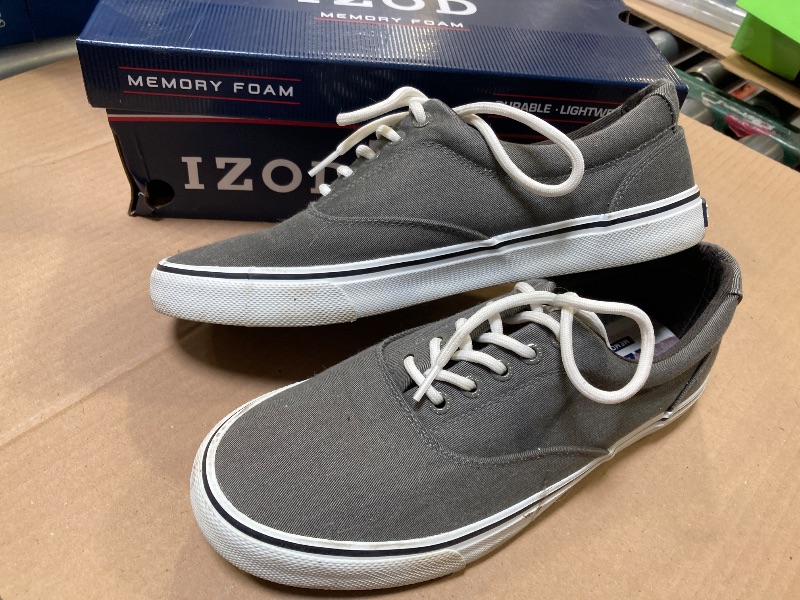 Photo 1 of Size 9--Izod Men's Canvas RANGLEY Lace up Shoes in GRAY NIB
