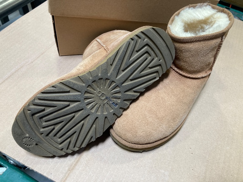 Photo 1 of UGG Women's Classic Mini II in Chestnut, 6
