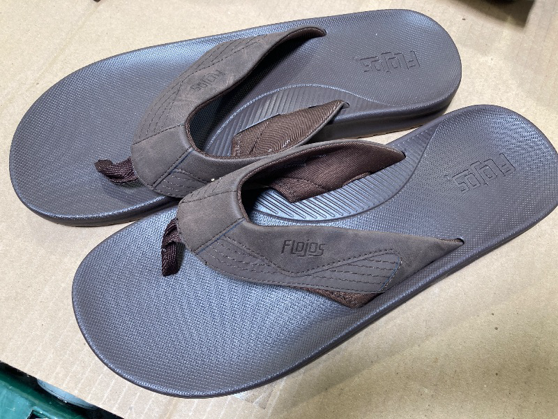 Photo 1 of Flojos Men's Flip Flop size 12 
