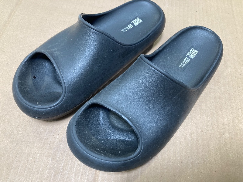 Photo 1 of  Cushion Slide Shower Sandal, size M