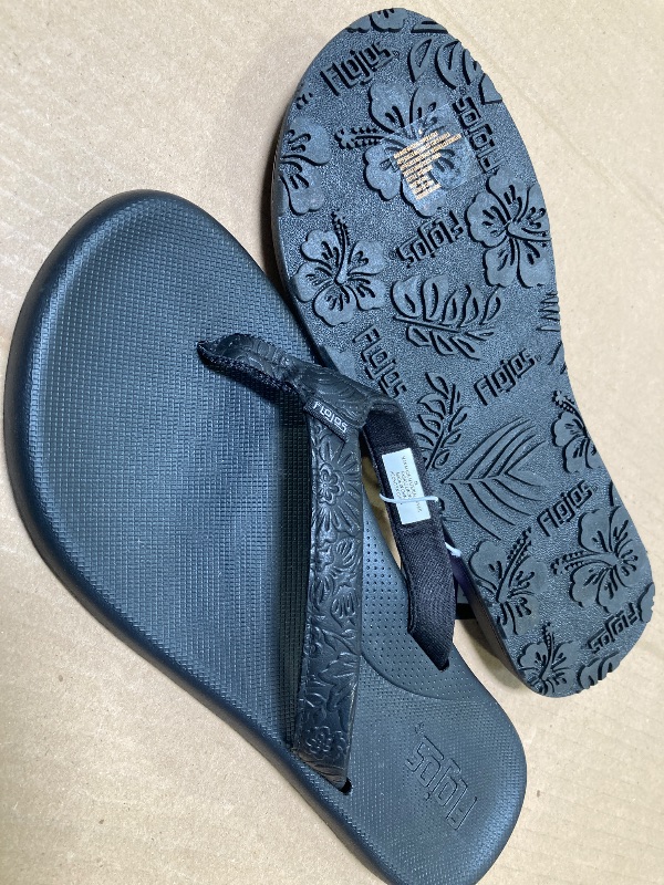 Photo 1 of Flojos NEW Flip Flops Sandals Size 8 Memory Foam Black 8
