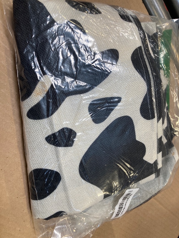 Photo 1 of 5 Pcs Linen Cow Print Table Runner Black and White Farm Cow Print Tablecloth Western Barnyard Cowboy Themed Table Cloths for Birthday Party Decorations Home Kitchen Supplies ( 13 x 72 in)