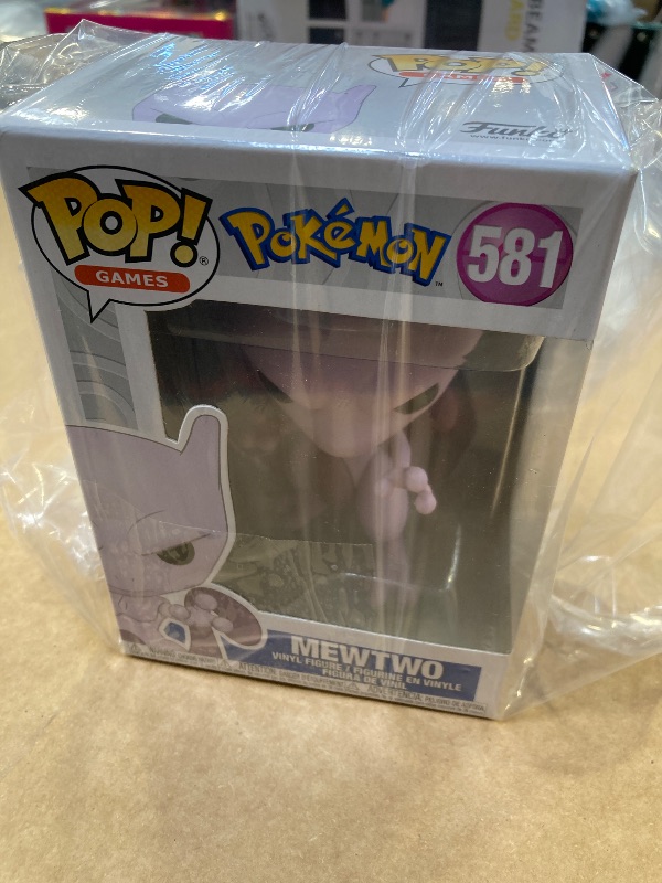 Photo 1 of Funko Pop! Games: Pokémon - Mewtwo  