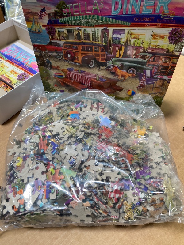 Photo 1 of Ceaco - David Maclean - Beach Diner - 1000 Piece Jigsaw Puzzle