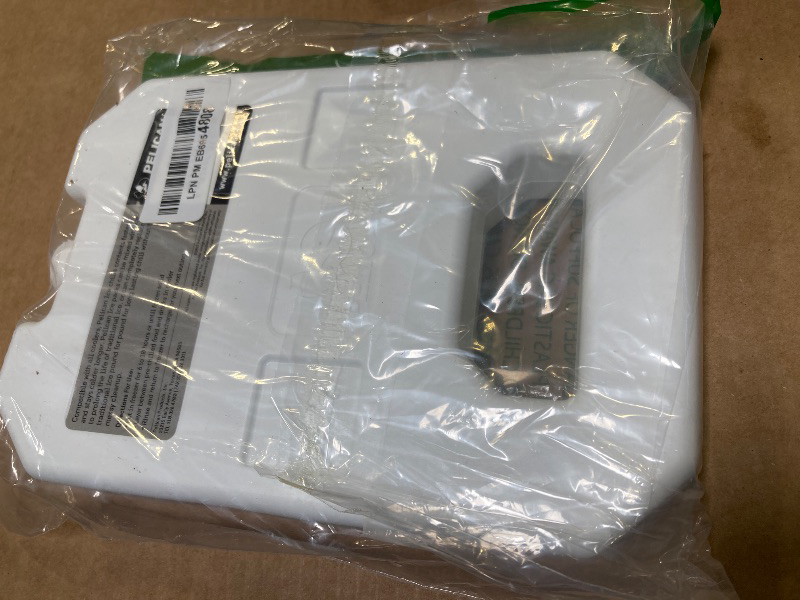 Photo 1 of Pelican Reusable Ice (2lb)