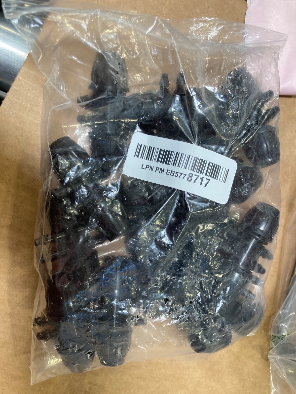Photo 1 of Barbed Tee Irrigation Fittings Drip Irrigation Tubing 0.3'' Id to 0.15'' Id Adapter Anti-drop Premiun Quality Fitting (fits 8mm Id/ 4mm Id) Connector Barbed Locking Fitting 6-way Adapter(20 Pieces)