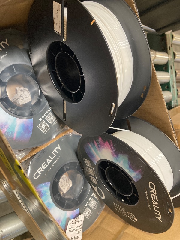 Photo 1 of Creality PETG Filament 1.75 White 4 kg, 3D Printer Filament, Excellent Toughness High Precision, Odorless Non-Toxic Moistureproof, 1 kg X 4 Spools(8.8 lbs) (White 4-Pack)